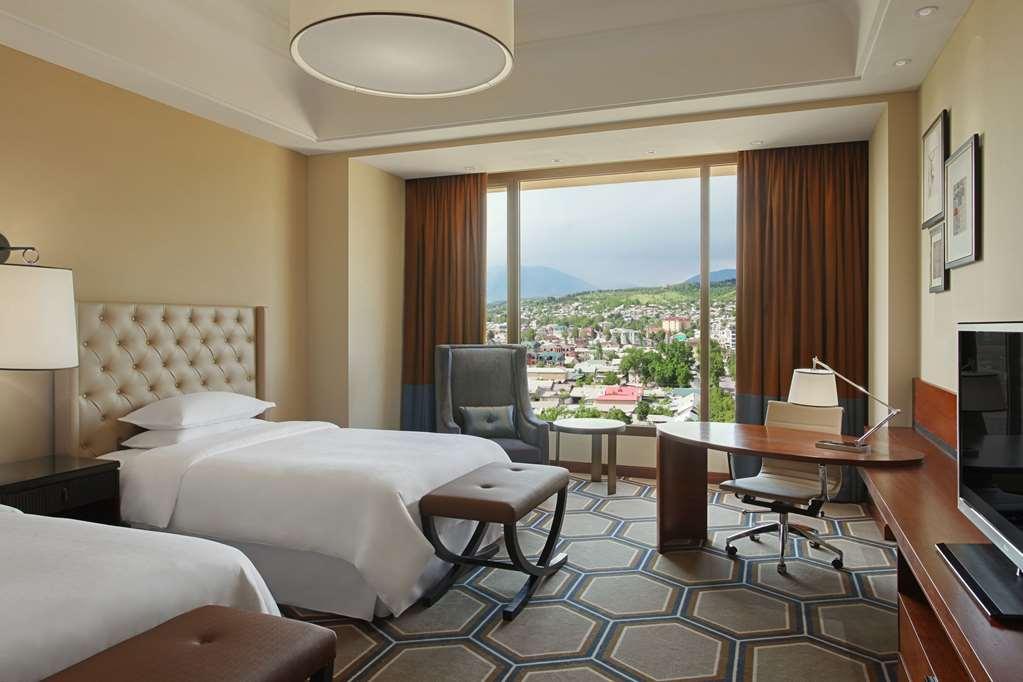 Hilton Dushanbe Habitación foto