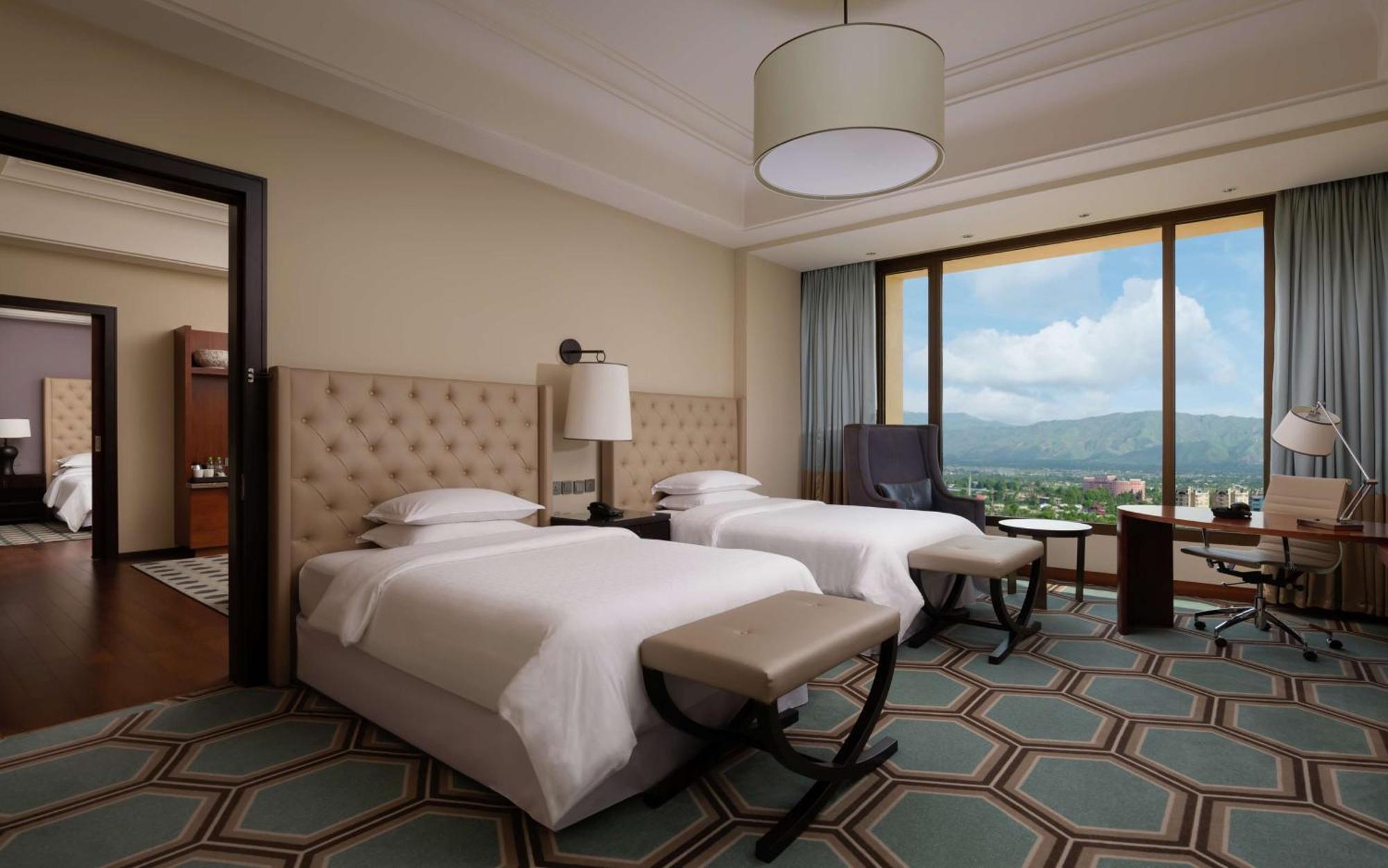 Hilton Dushanbe Exterior foto
